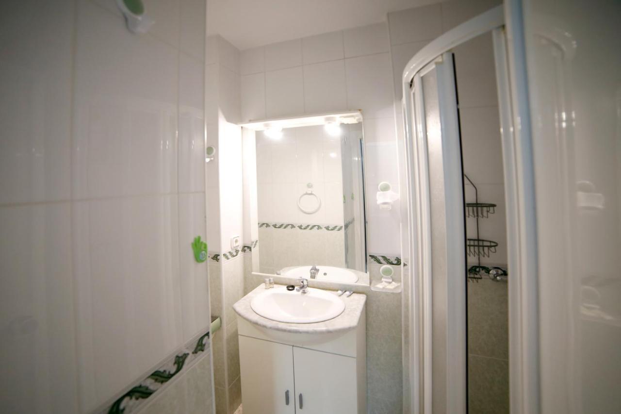 Apartamentos Dc เบนัลมาเดนา ภายนอก รูปภาพ